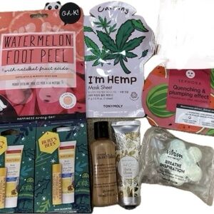 🍁🍁🎉FINAL PRICE🎉Bundle of Self care Items